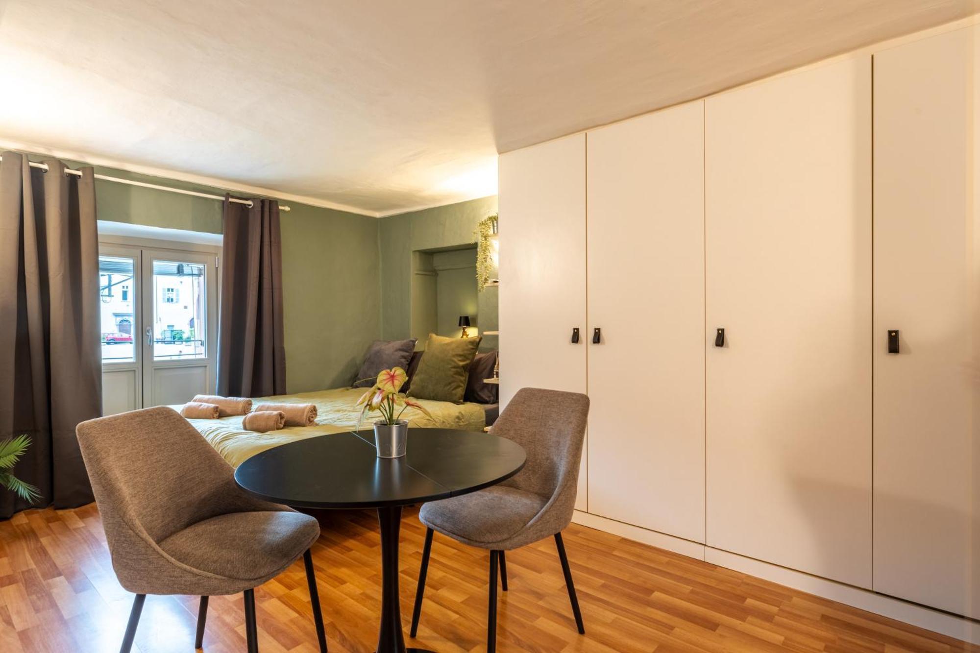 Beer And Dream Apartment Cuneo Luaran gambar
